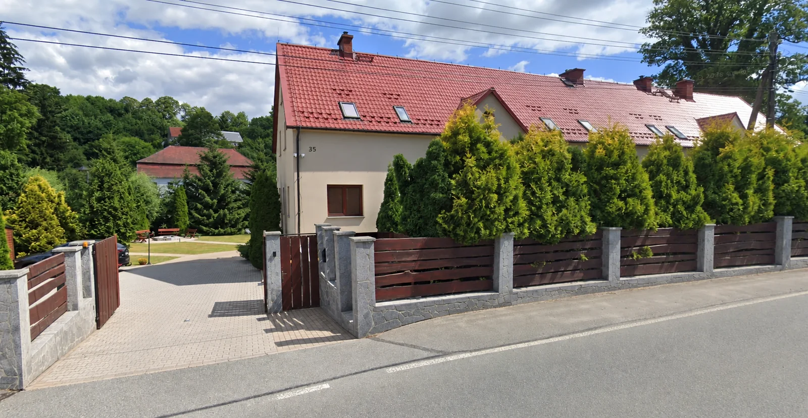 Agroturystyka MAGO — Dziwiszów